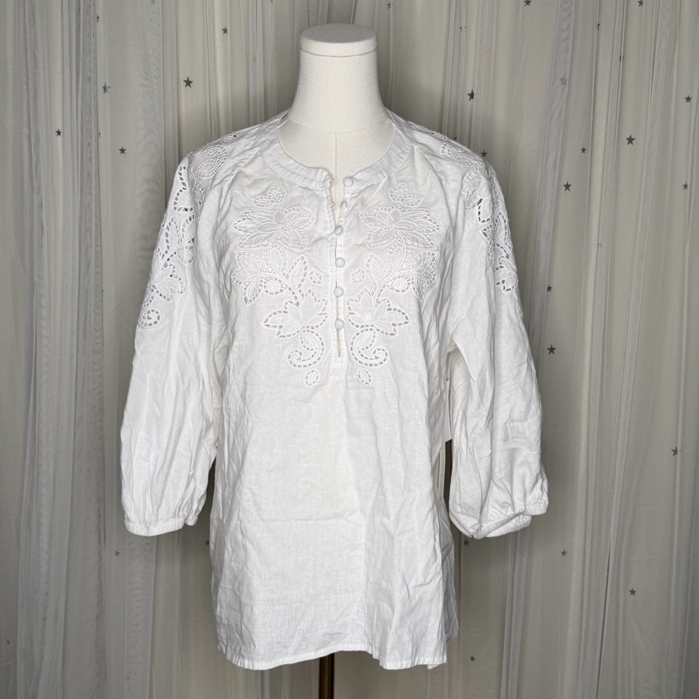 New Caslon Eyelet Floral Top Embroidered Cutwork Linen Blend Popover Split Neck - Picture 2 of 6